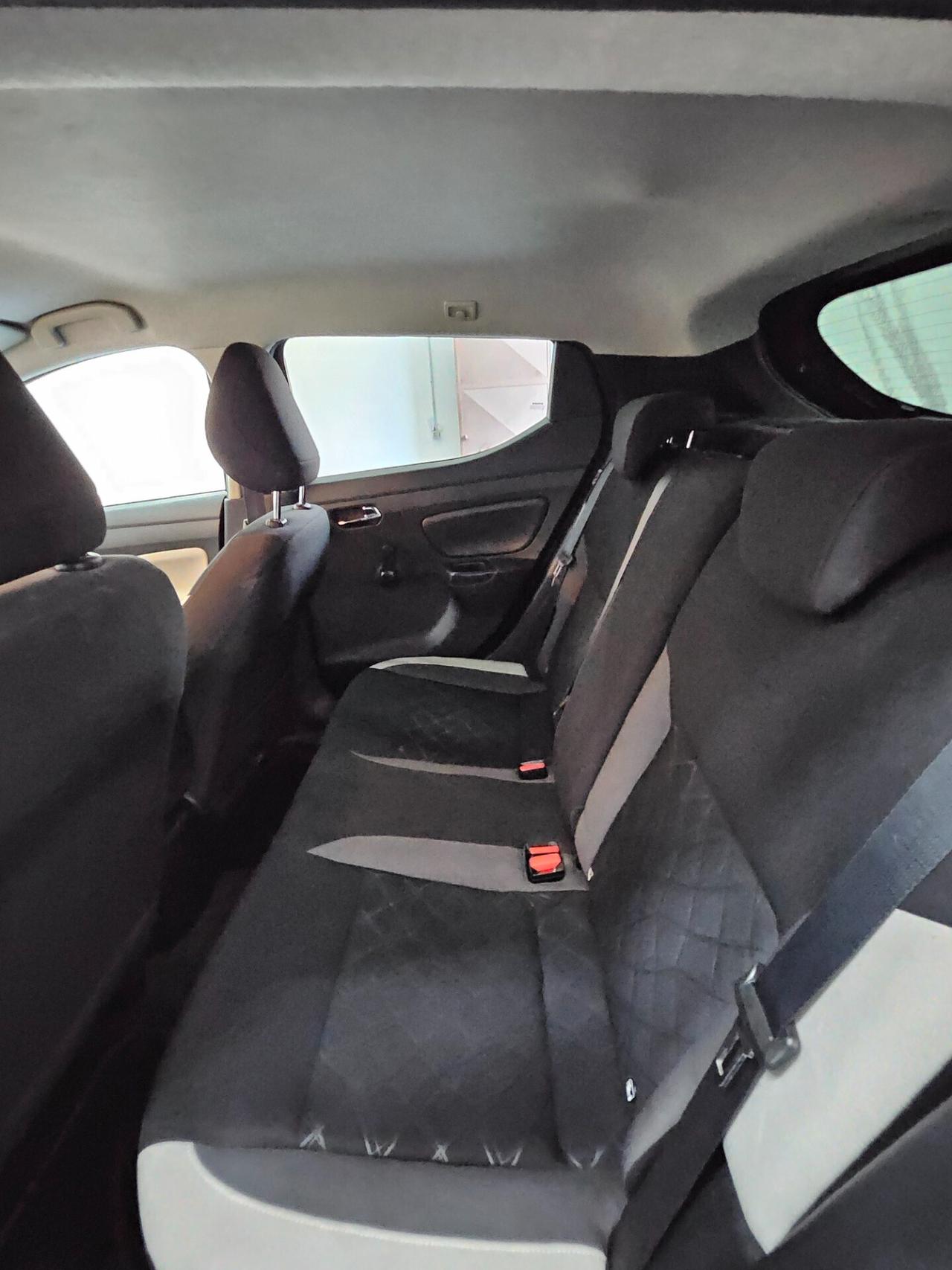 Nissan Micra 1.5 dCi 8V 5 porte Tekna