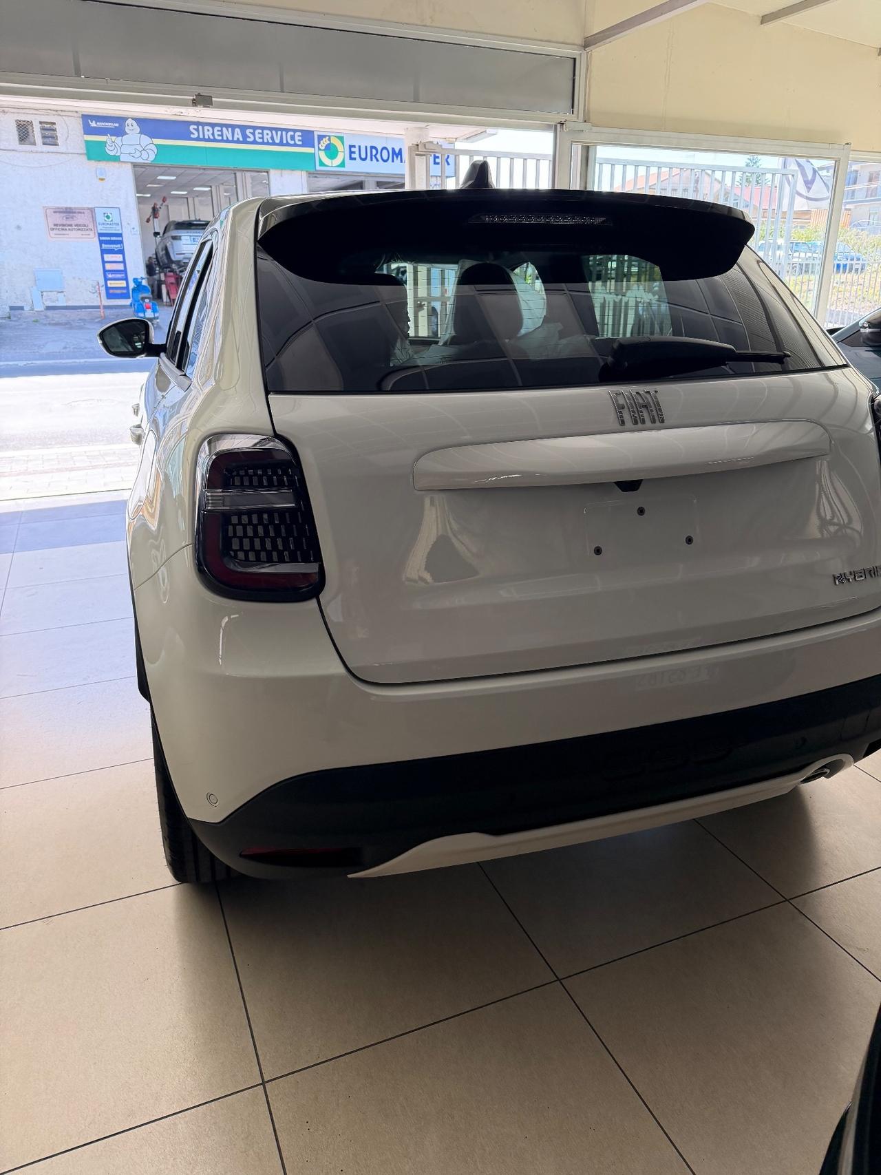 Fiat 600 Hybrid 110 CV DCT MHEV La Prima KM0 2026