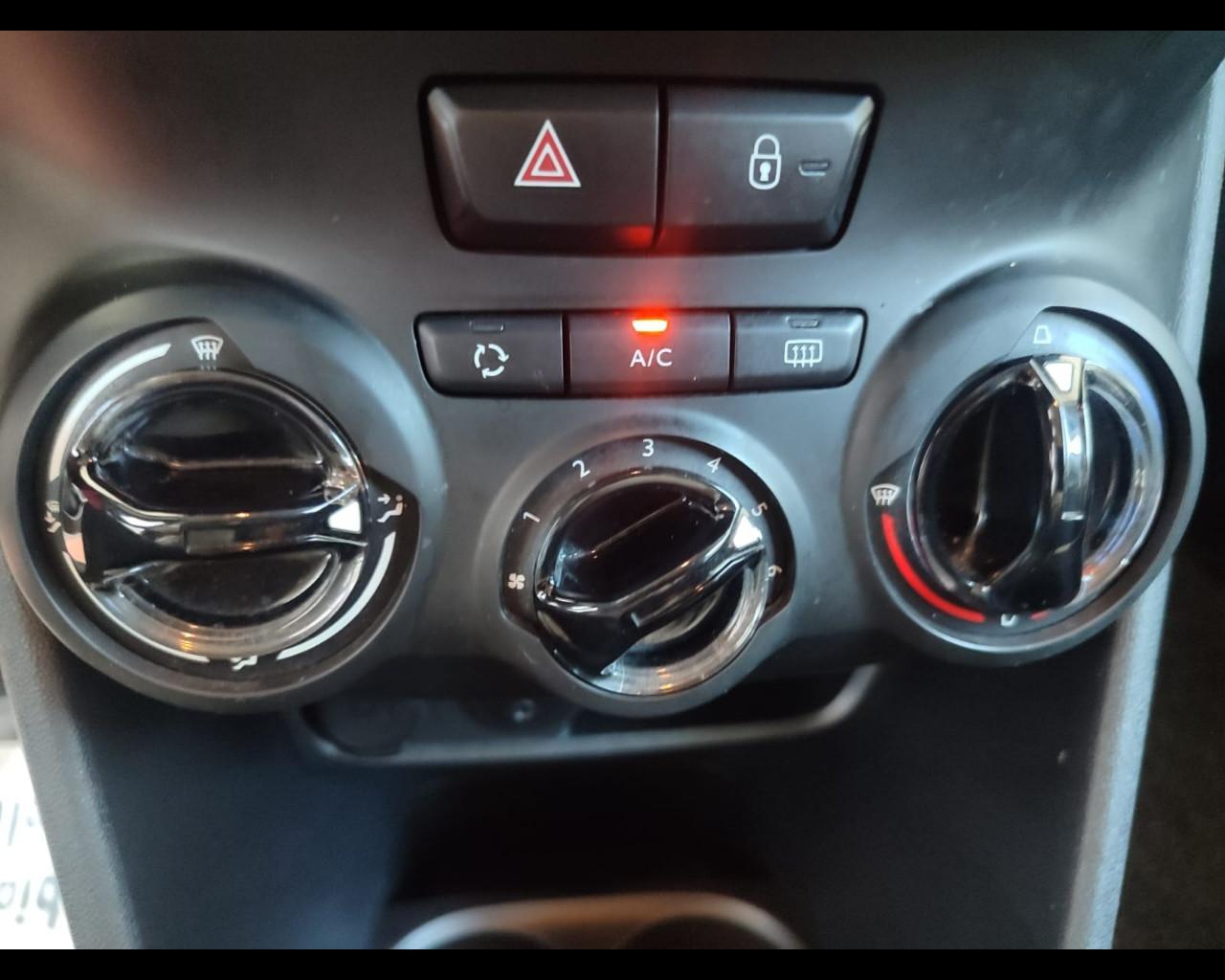 PEUGEOT PureTech 82 5 porte Allure
