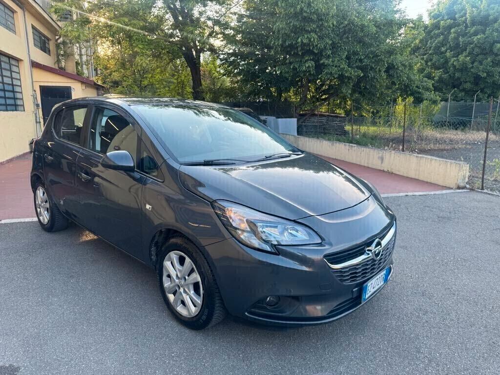 Opel Corsa 1.4 90CV GPL Tech 5 porte
