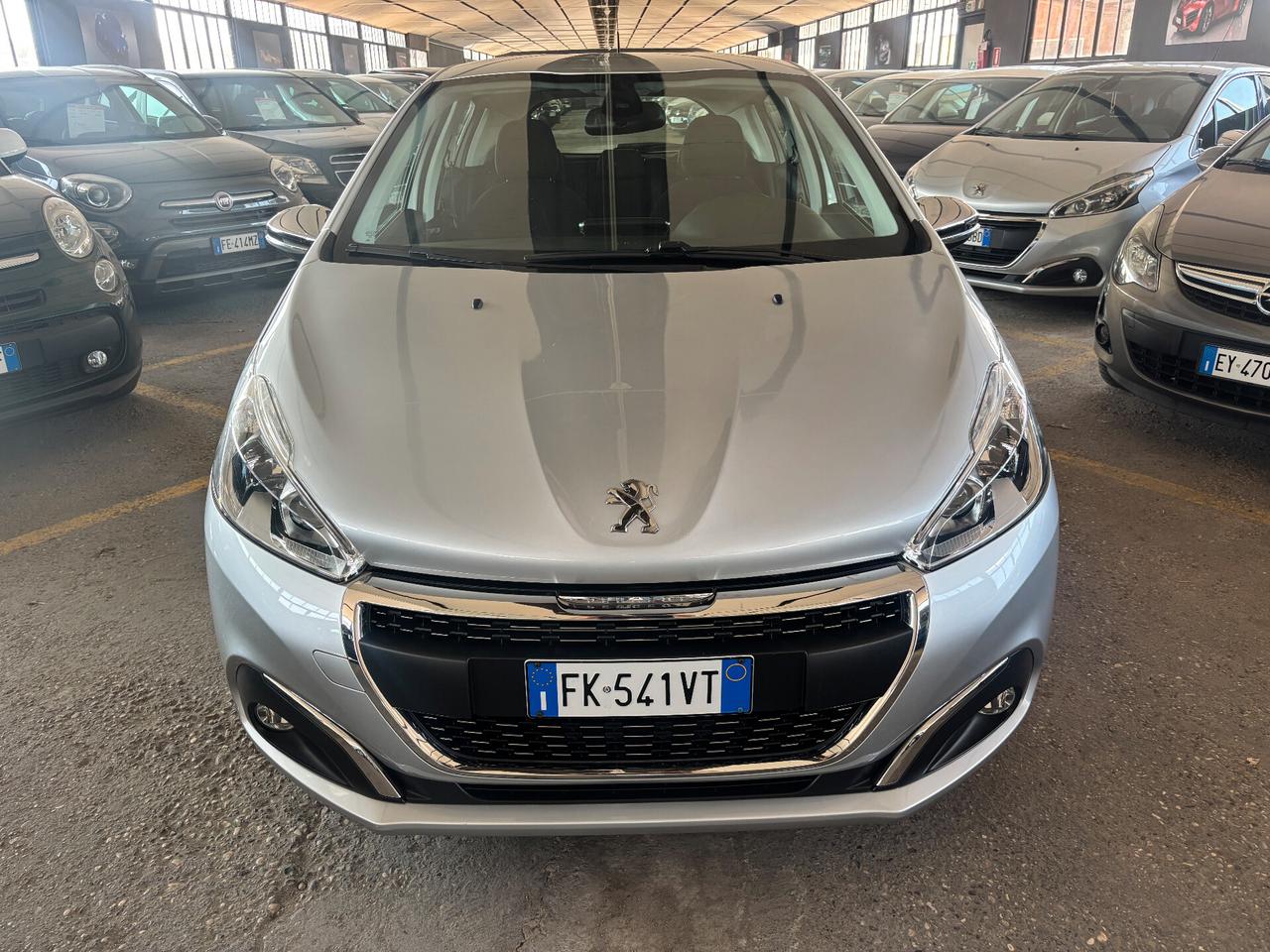 Peugeot 208 1.2 BENZINA 60KW 82CV Allure NEOPATENTATO