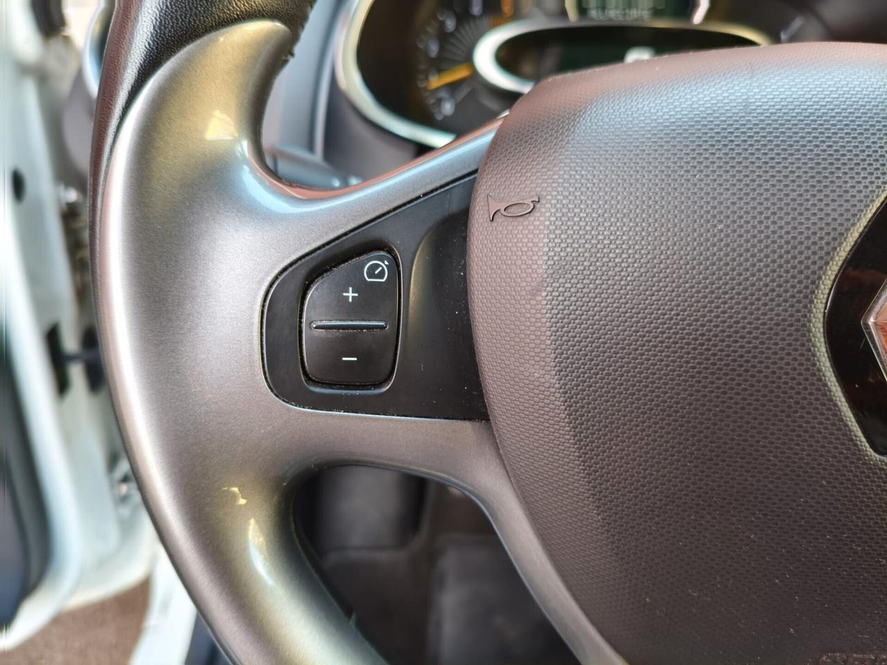 Renault Clio 1.5 dCi 8V 75CV 5 porte Costume National