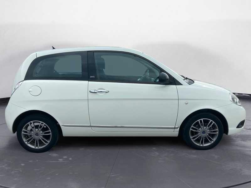 LANCIA Ypsilon 1.2 8v Diva 69cv
