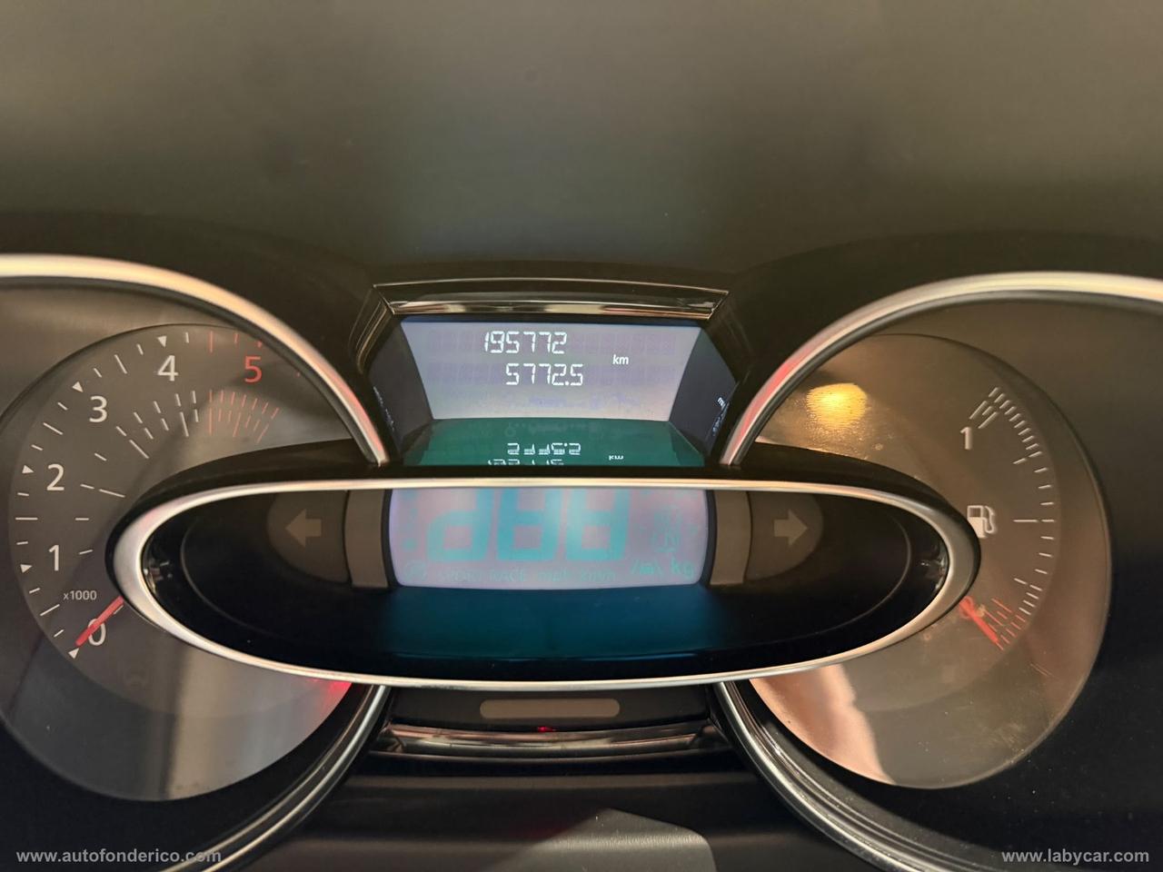 RENAULT Clio dCi 8V 75 CV 5 porte Life