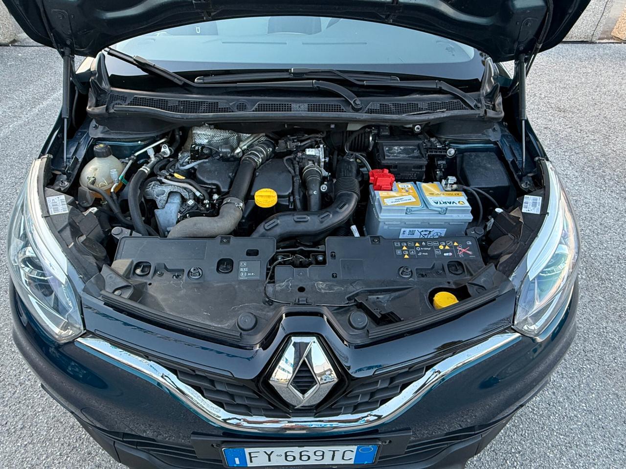 " PERFETTA " Renault Captur dCi 90 CV EDC Initiale