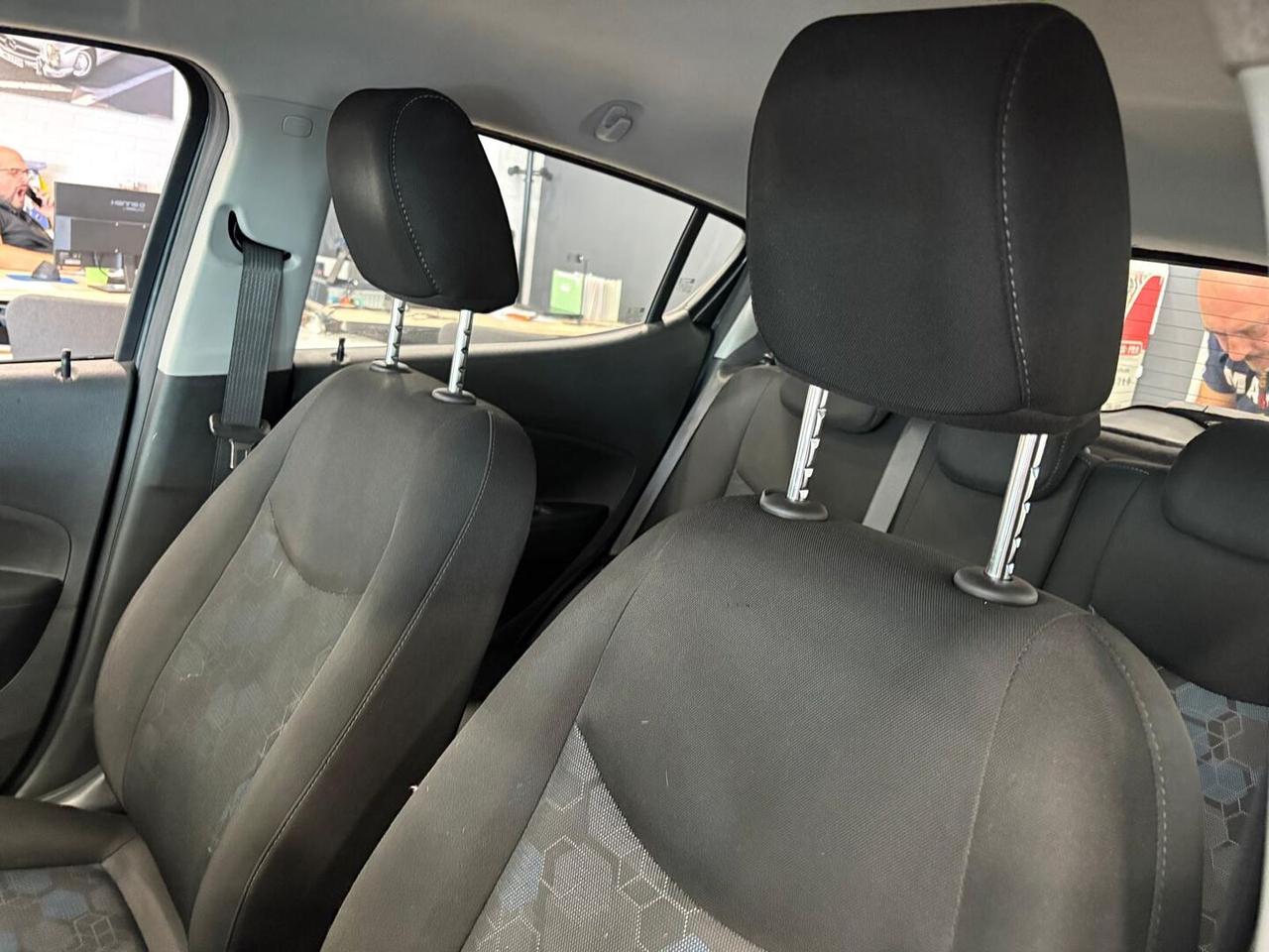 Opel Karl 1.0 Rocks Gpl 73cv
