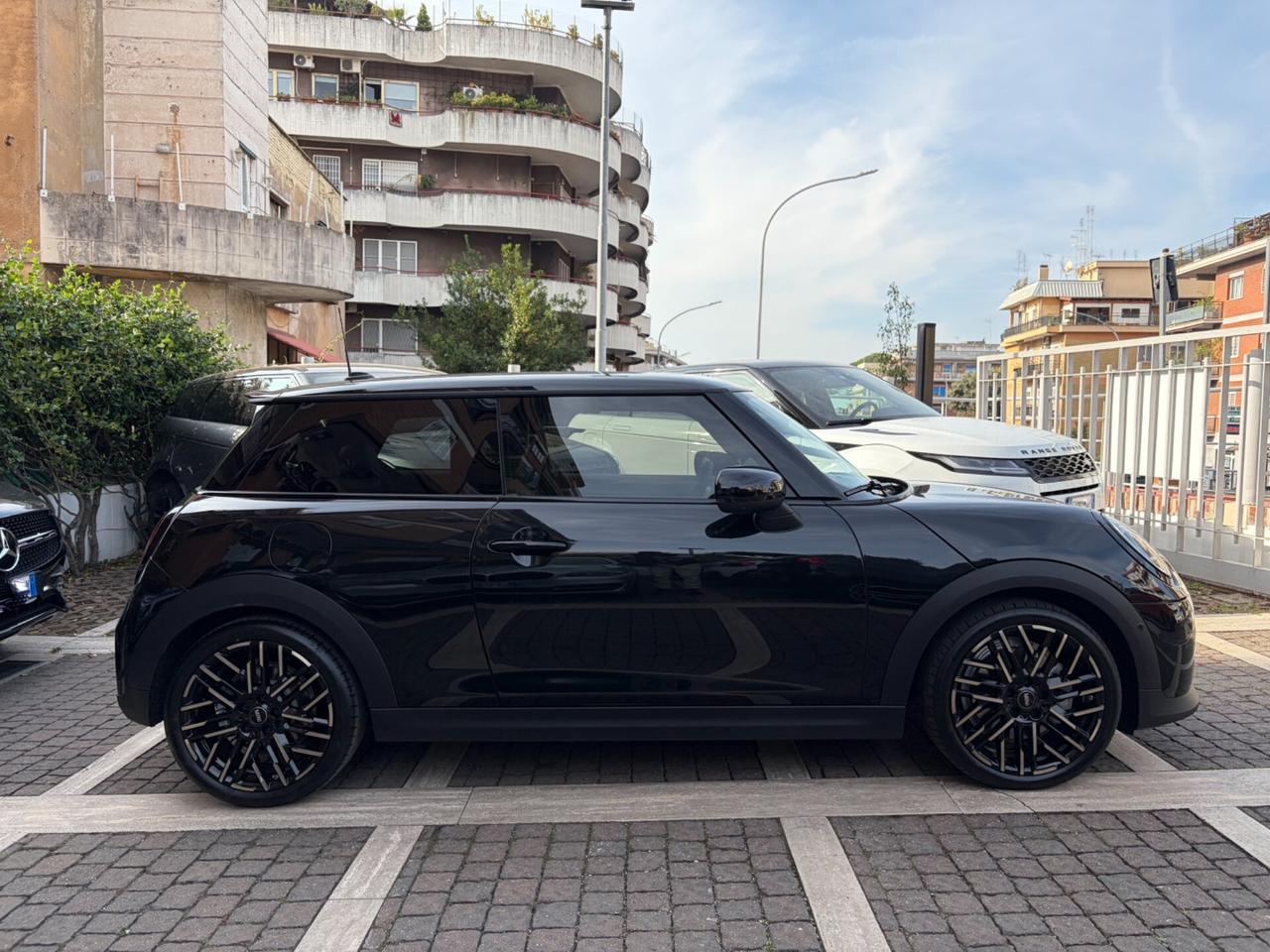 Mini Cooper S Favoured XL - SOLO 7.327Km - Pari al NUOVO !!