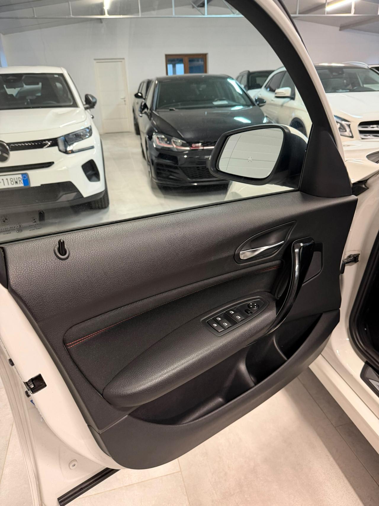 Bmw 118 118d 5p. Sport