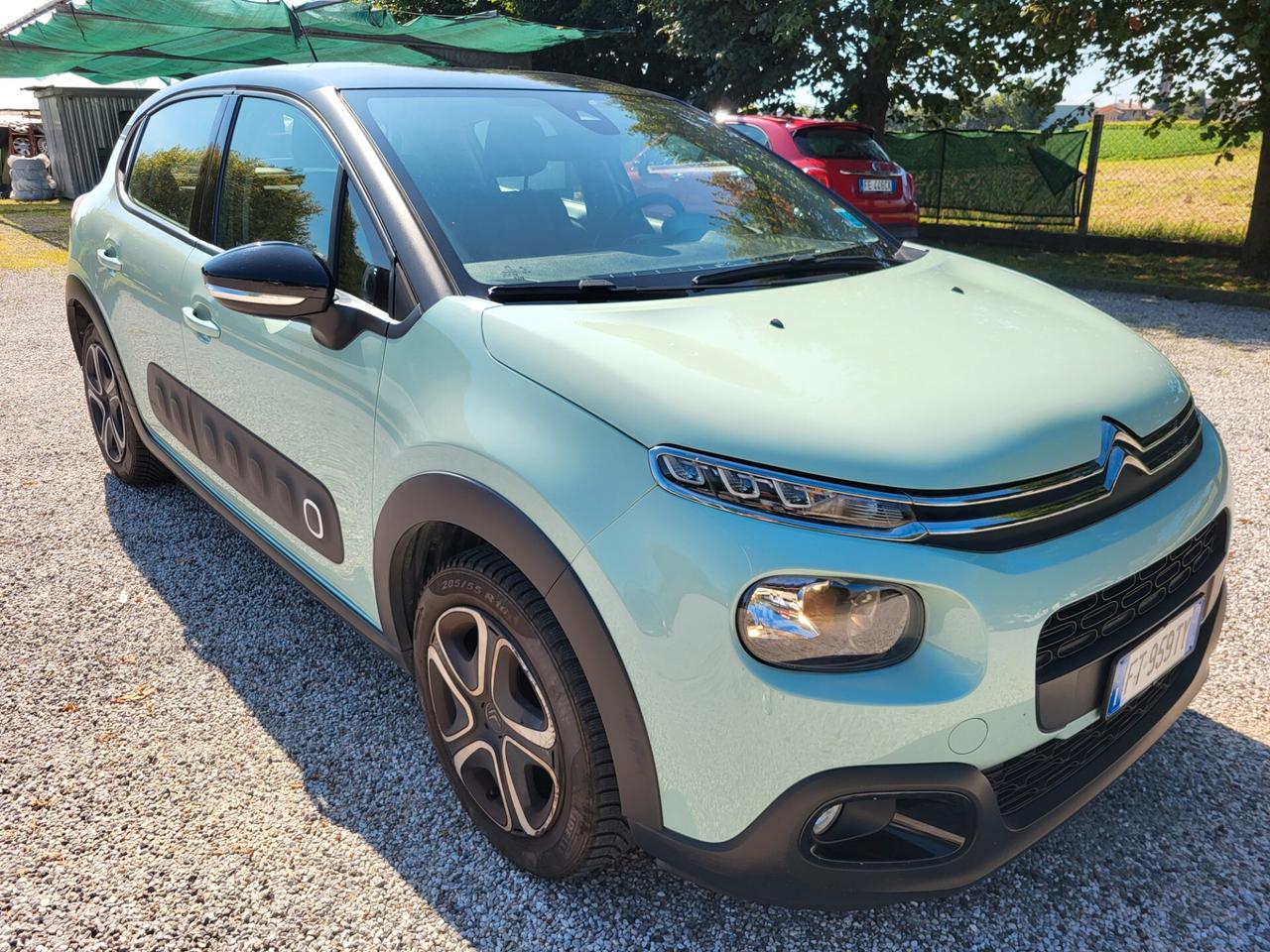 Citroen C3 PureTech 82 S&S Shine