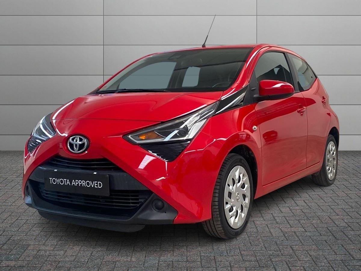 TOYOTA Aygo 2ª serie - Aygo Connect 1.0 VVT-i 72 CV 5 porte x-play