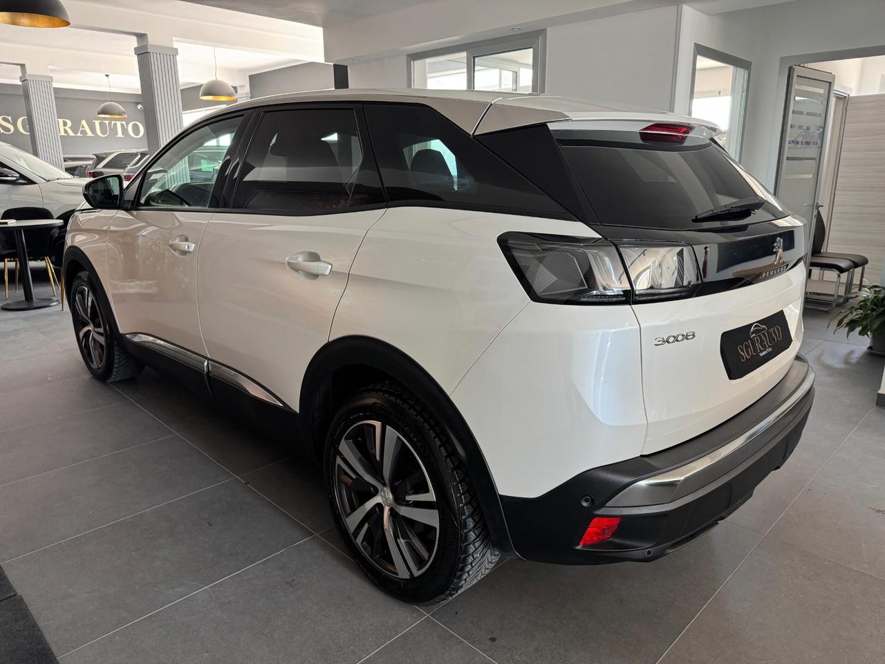 PEUGEOT 3008 N1 1.5 BLUEHDI 130CV EAT8 ALLURE 2022