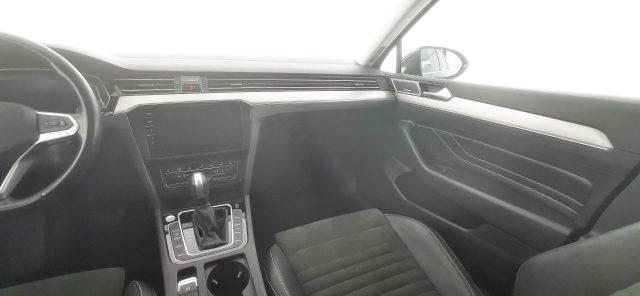 VOLKSWAGEN Passat Variant 2.0 TDI SCR EVO DSG Executive