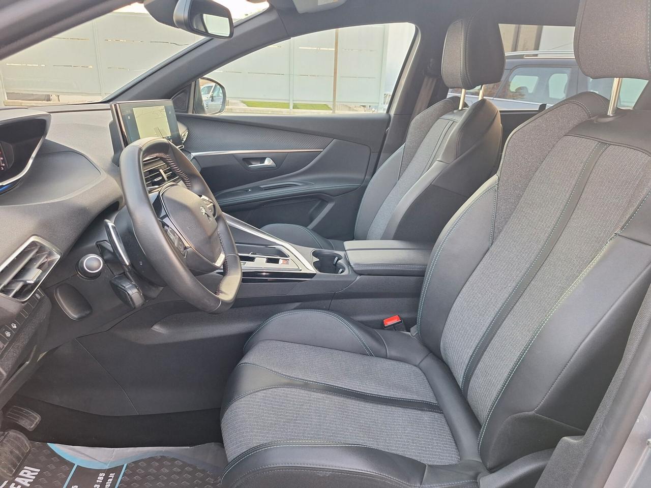 Peugeot 5008 ALLURE PACK 1.5 HDi 130cv EAT8 "VERSIONE AGGIORNATA" - 2024