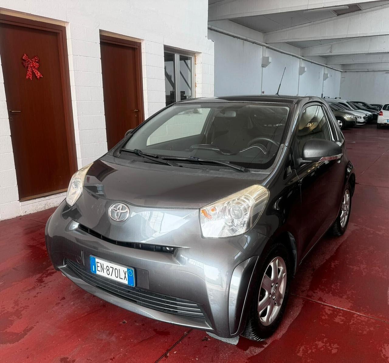 Toyota iQ 1.0 CVT Trend NEOPAT