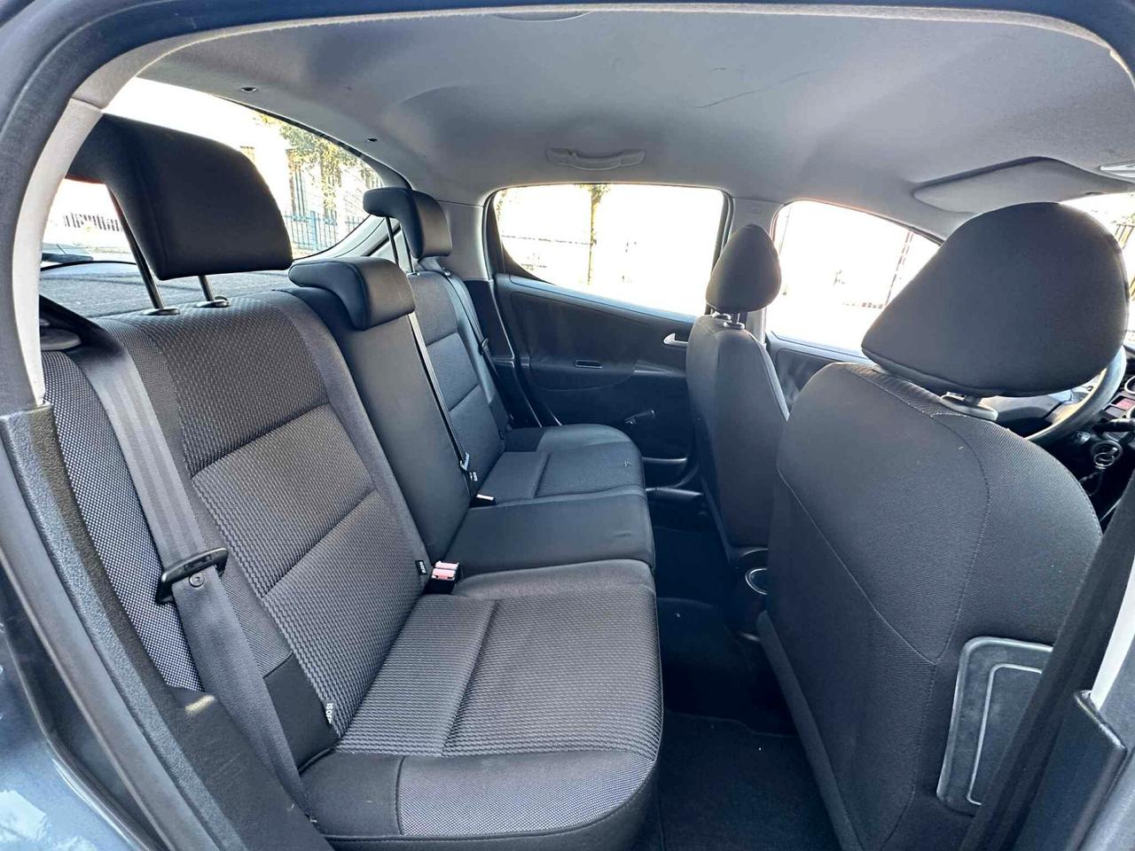 Peugeot 207 1.4 VTi 95CV 5p-89.000km-Garanzia-2010