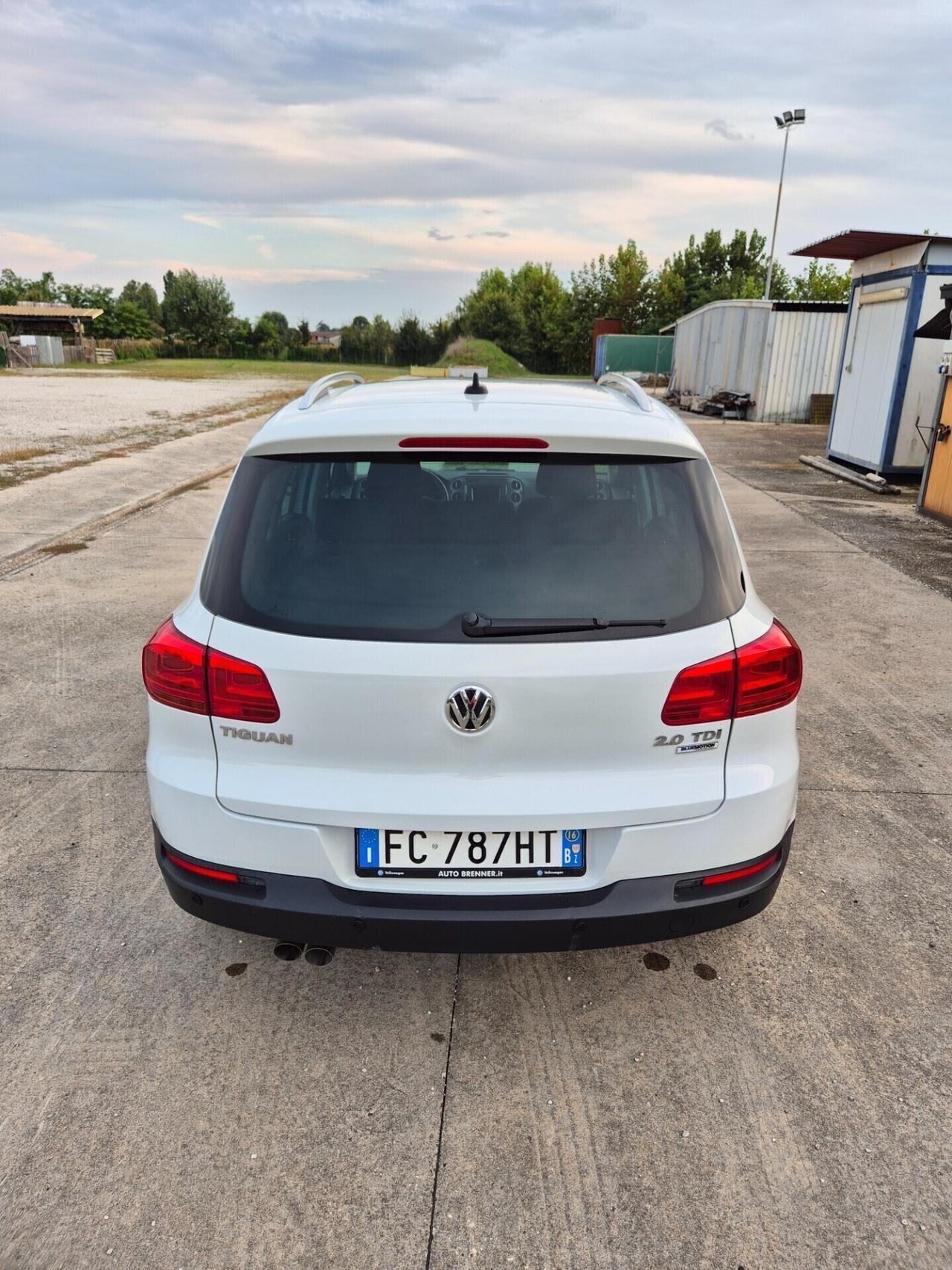 Volkswagen Tiguan 2.0 TDI 110 CV Sport & Style Blu