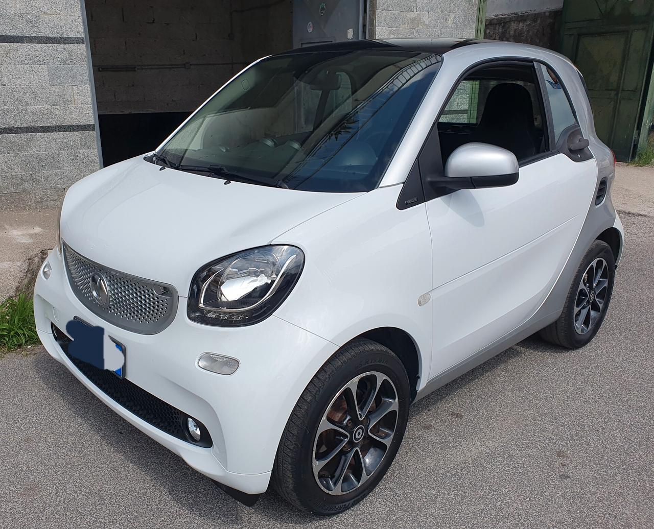 Smart ForTwo 1.0 71 cv PASSION