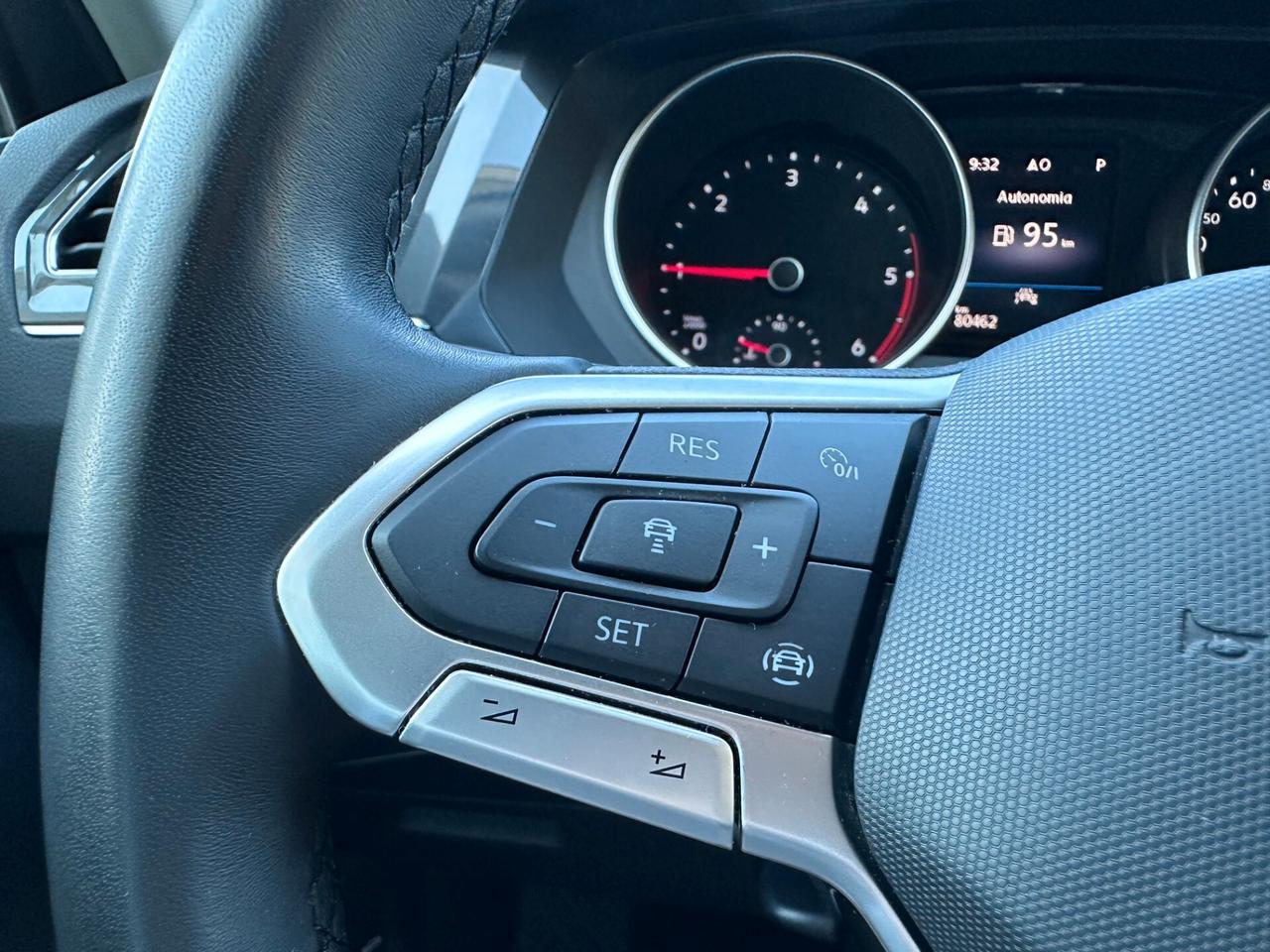 VW Tiguan 2.0TDI 150CV 4MOTION DSG NAVI! FULL LED!