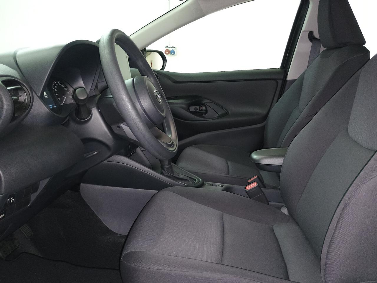 Mazda Mazda2 Hybrid 1.5 VVT e-CVT Full Electric Prime-Line Prezzo di Listino €. 26.556,00 in Promozione €. 22.700,00