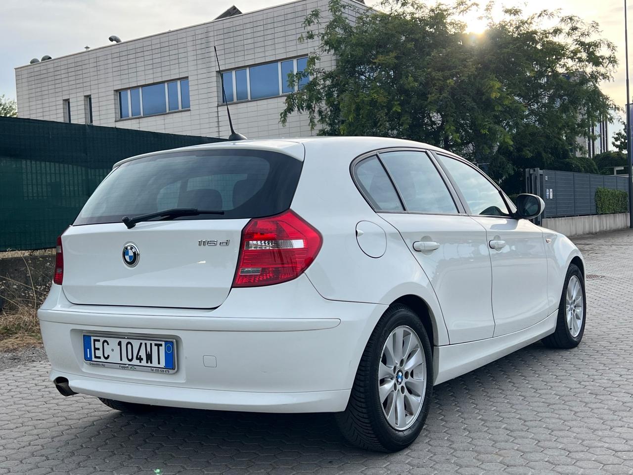 Bmw 116 116d 2.0 116CV cat 5 porte Futura DPF