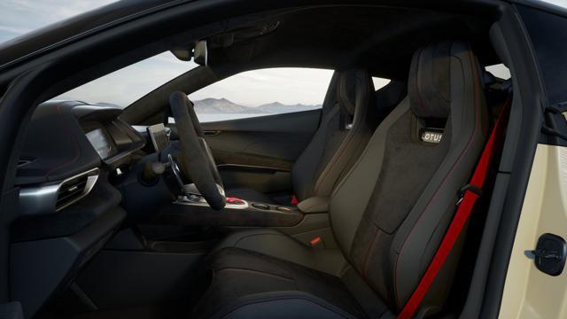 LOTUS Emira Turbo SE MY26