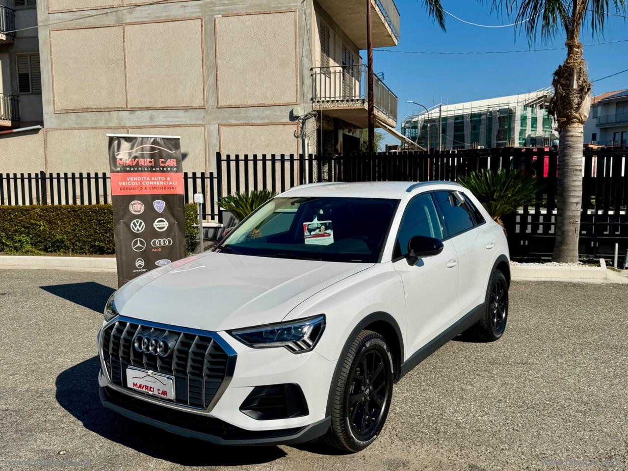 AUDI Q3 35 TDI S tronic