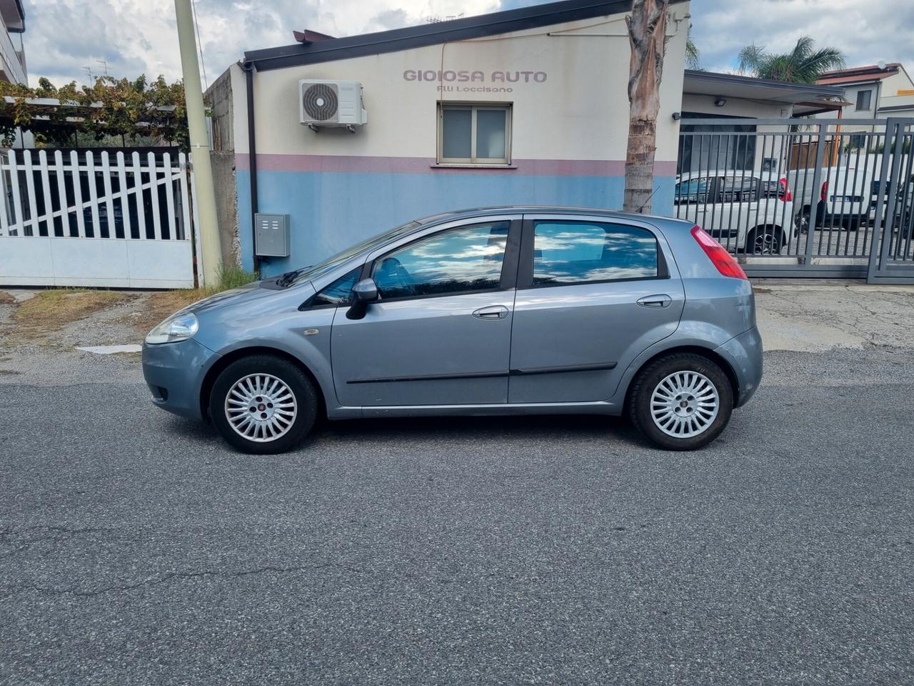 Fiat Grande Punto 1.4 Benz/Gpl Anno 2009