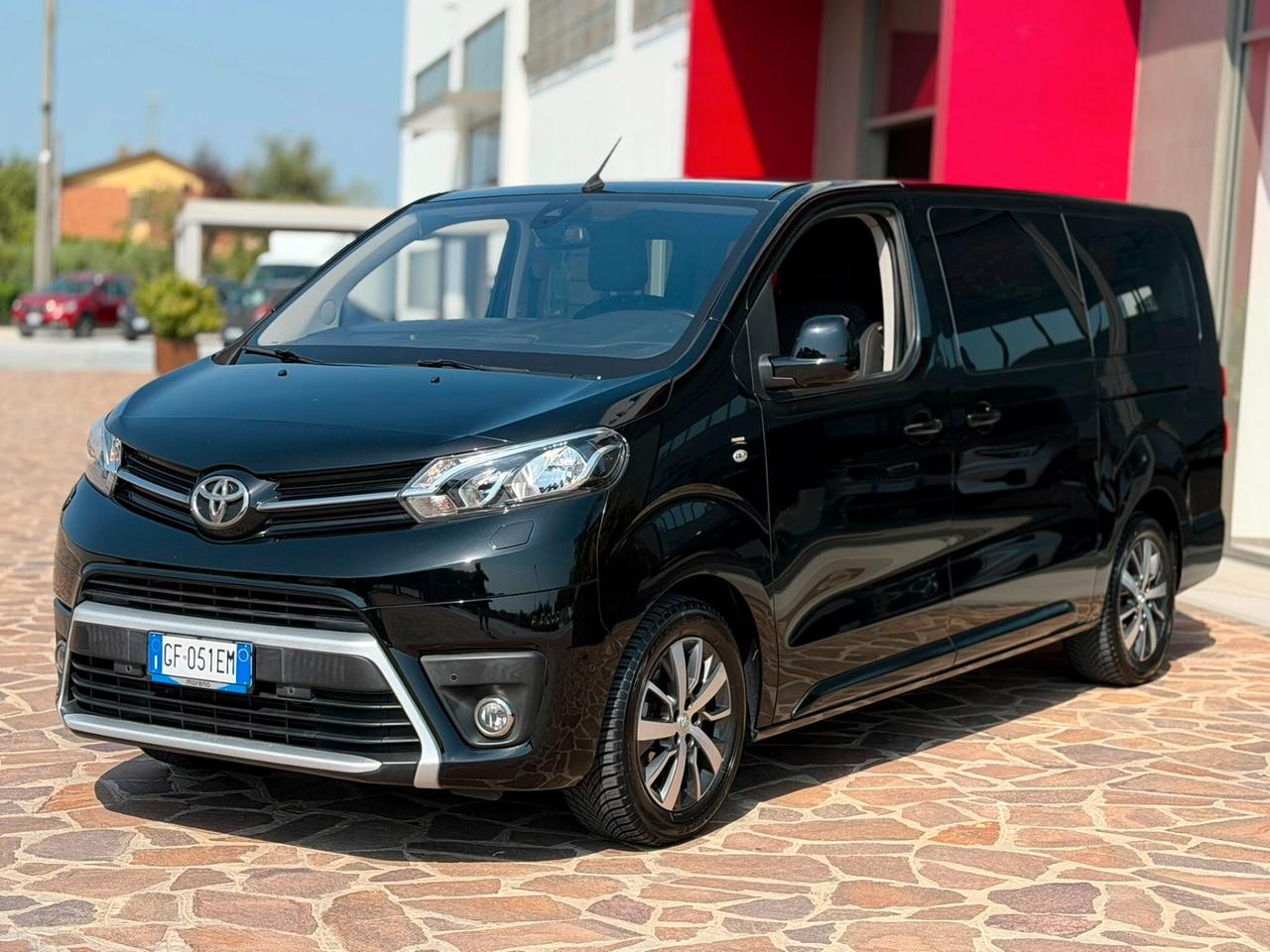 Toyota Proace Max Verso 2.0 D-4D - 8 POSTI - LUNGO
