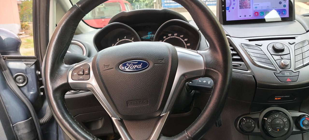 Ford Fiesta 1.4 5p. GPL Titanium