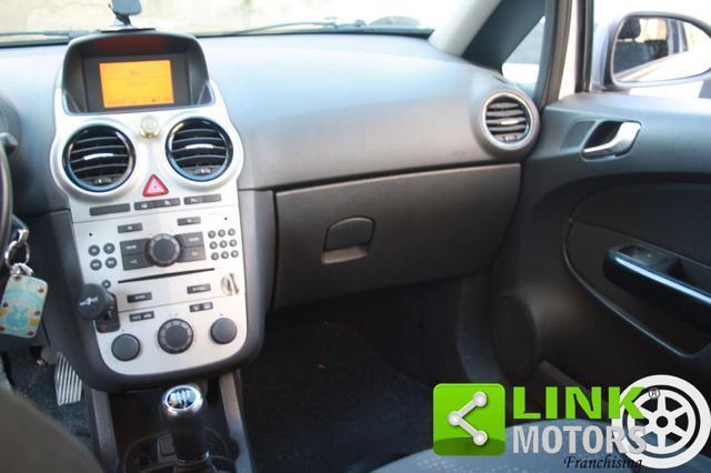 OPEL Corsa 1.2 3 porte b-color NEOPATENTATI