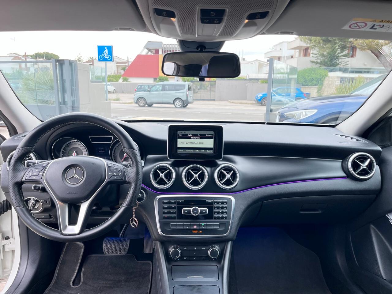 Mercedes-benz GLA 200 CDI Automatic Sport