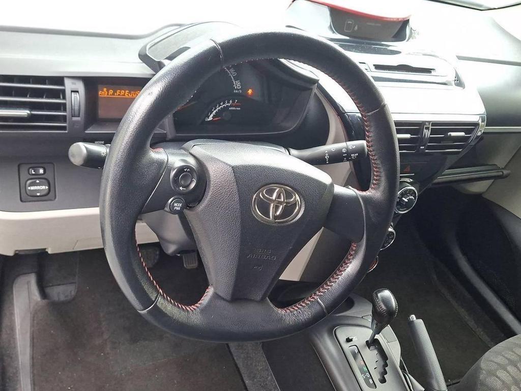 Toyota iQ 1.0 Active CVT