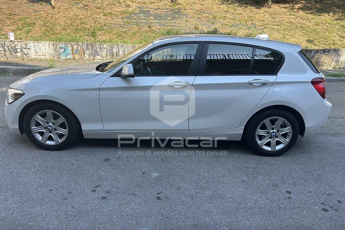 BMW 116d 5p. Unique