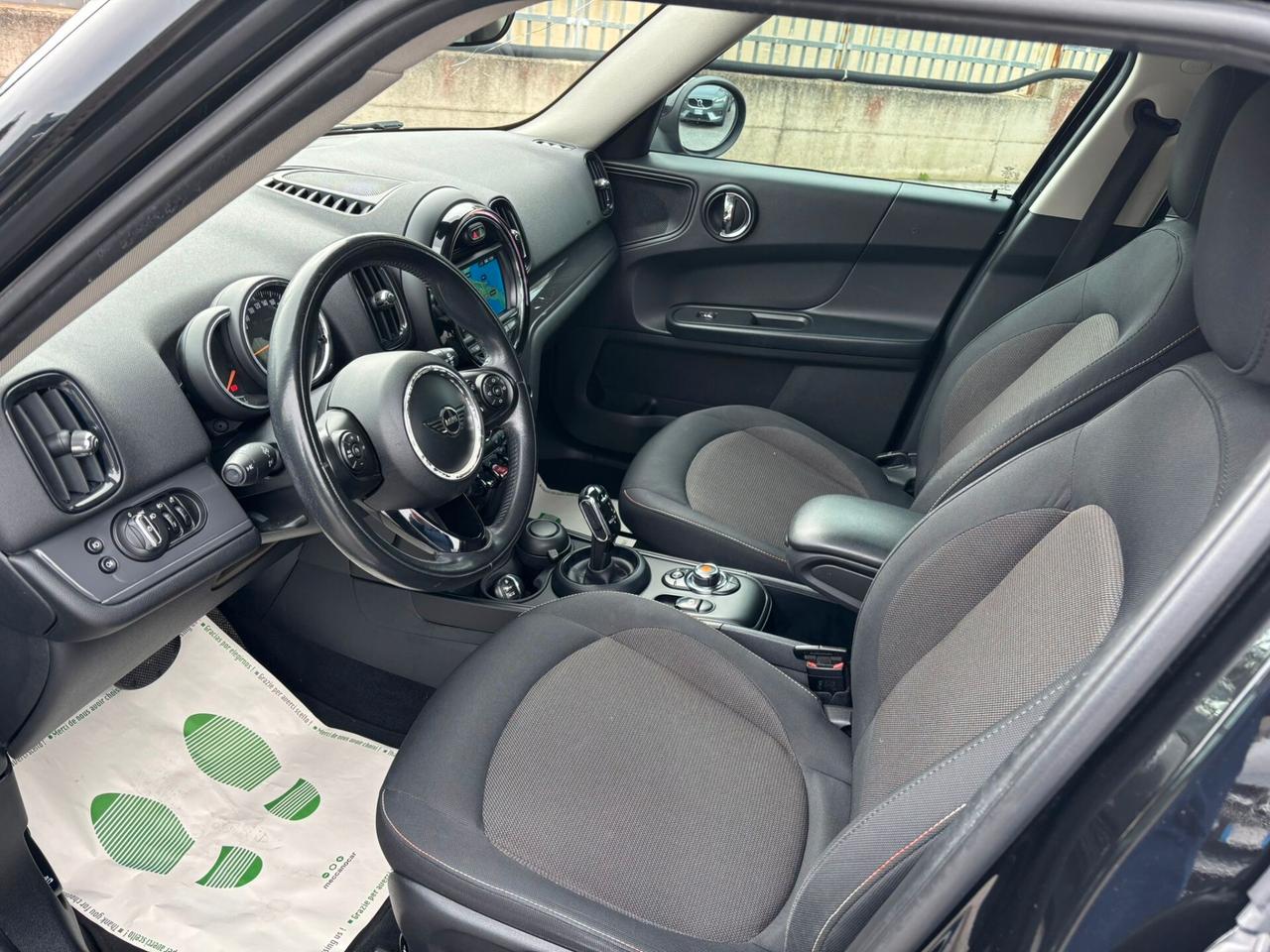 MINI ONE D COUNTRYMAN 1.5d BUSINESS AUTOMATICA