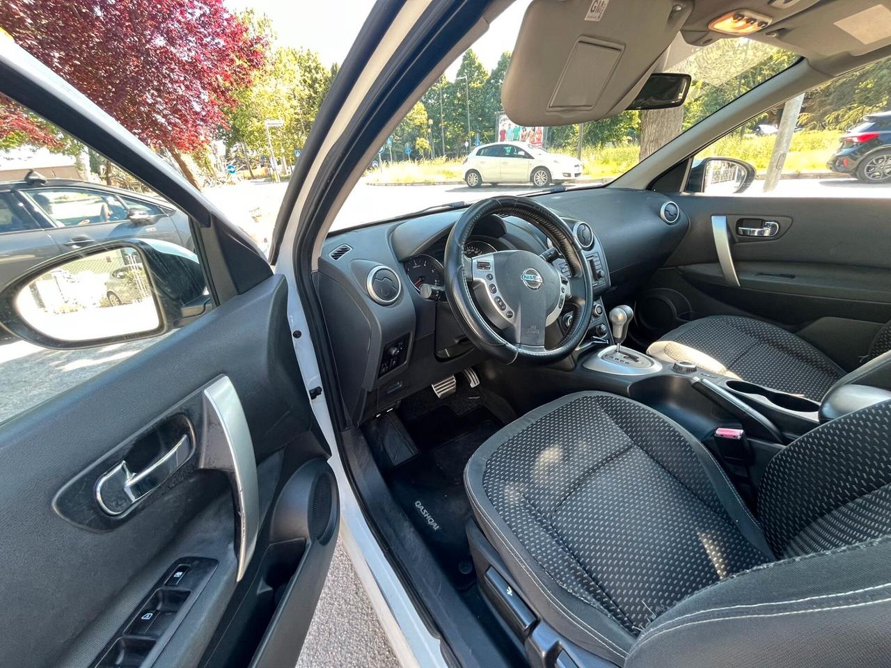 Nissan Qashqai Qashqai+2 2.0 dCi DPF Tekna