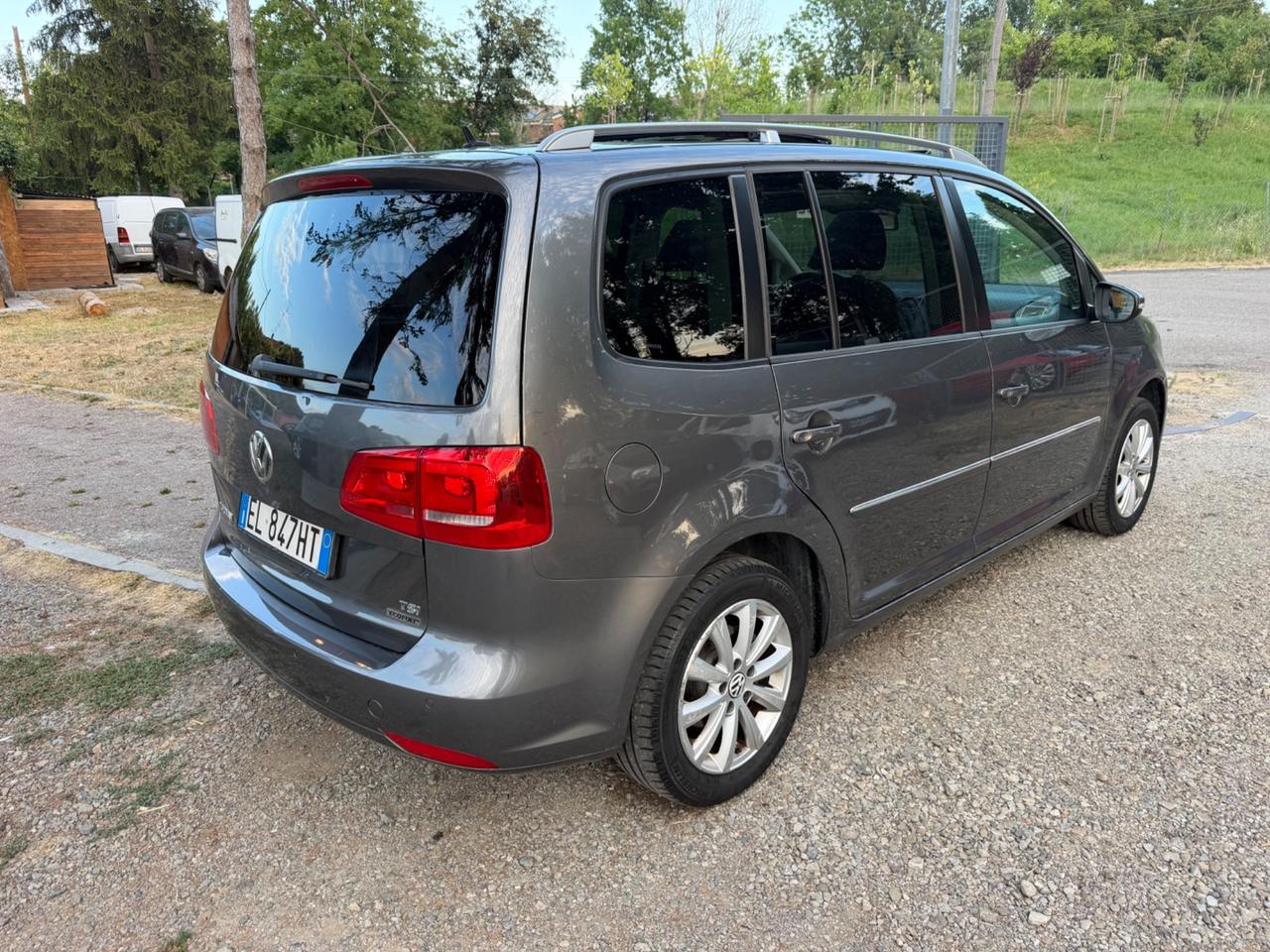 Volkswagen Touran Business 1.4 DSG Highline EcoFuel