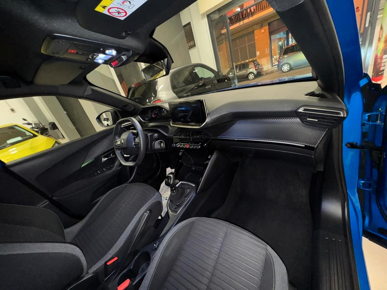 Peugeot 2008 PureTech 100 S&S Active