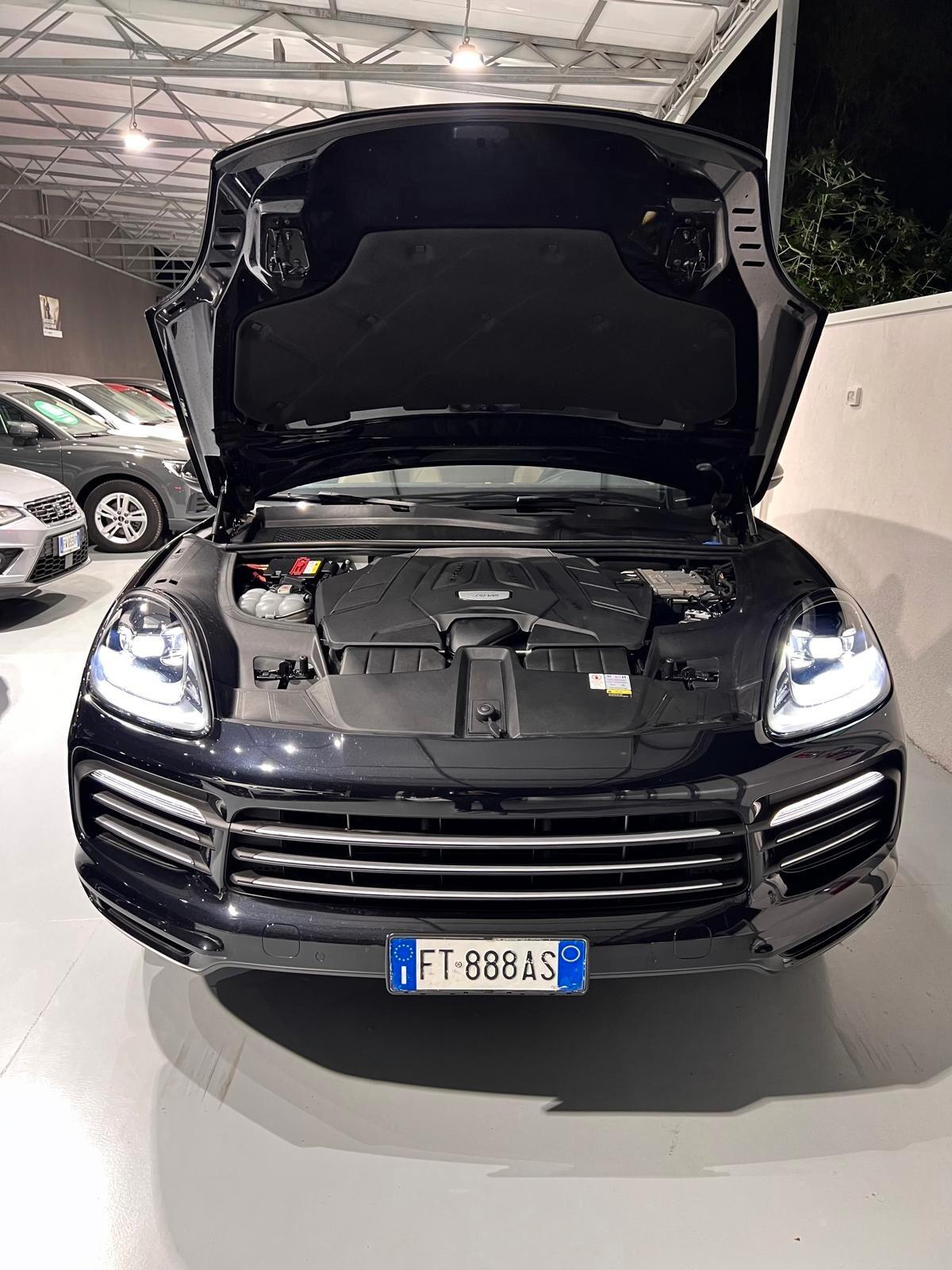 Porsche Cayenne 3.0 V6