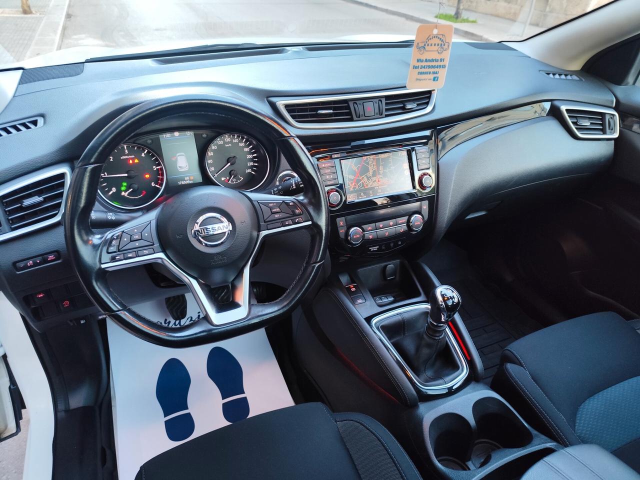 Nissan Qashqai 1.5 dCi 115CV TEKNA TETTO NAVI