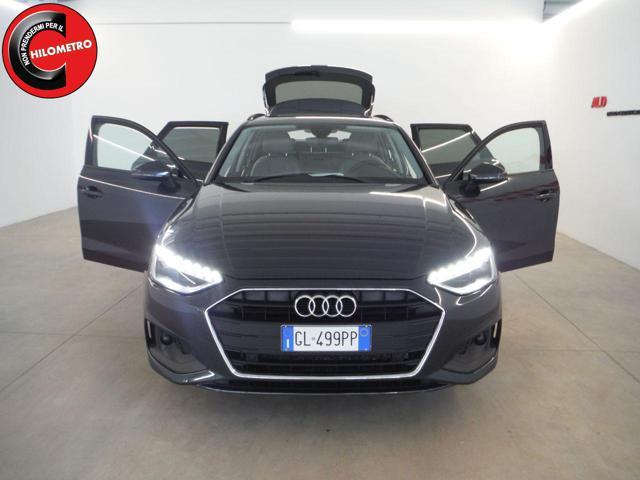 AUDI A4 Avant 30 TDI/136 CV S tronic Business