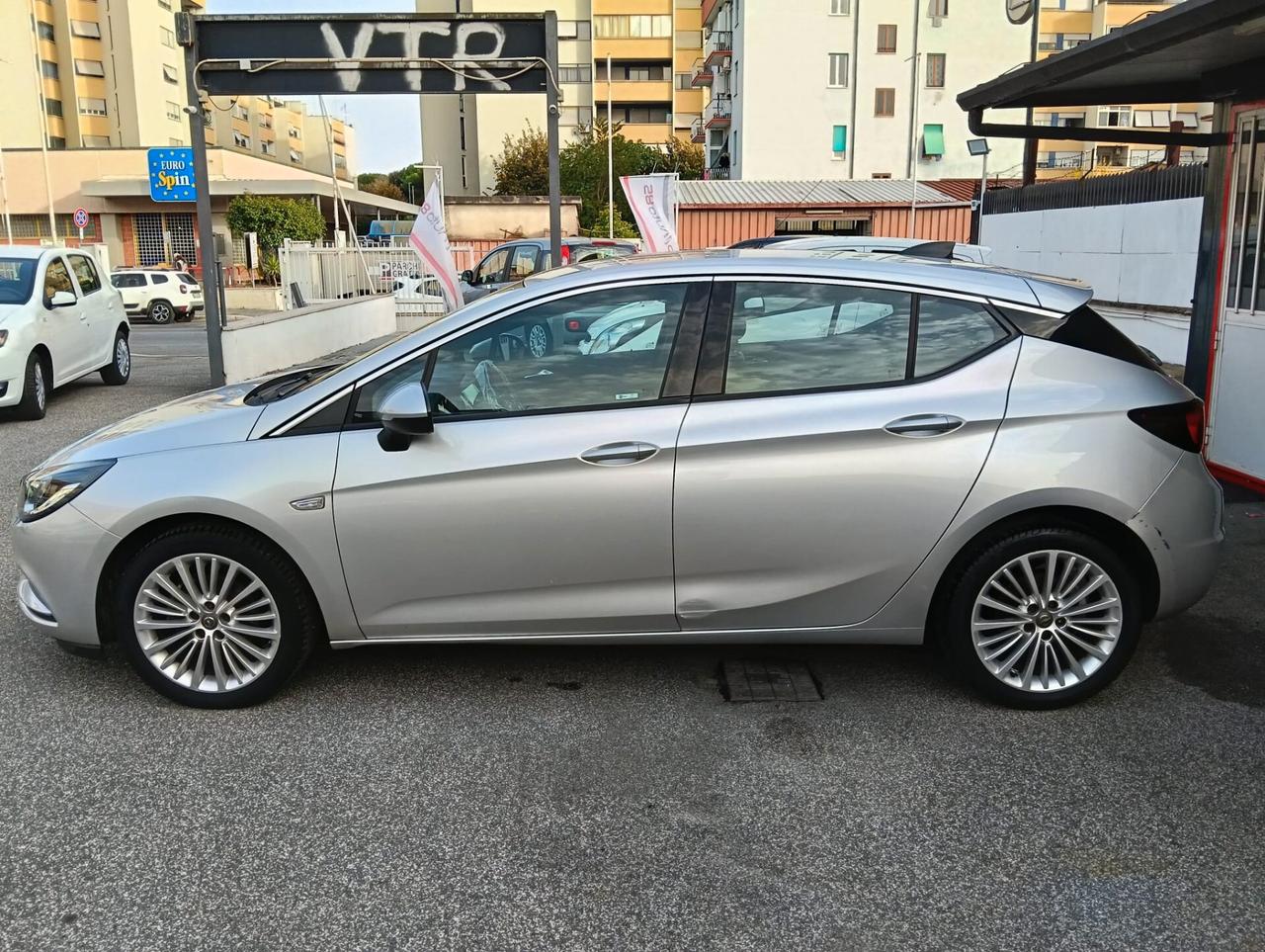 Opel Astra 1.0 Turbo ecoFLEX Start&Stop 5 porte Innovation