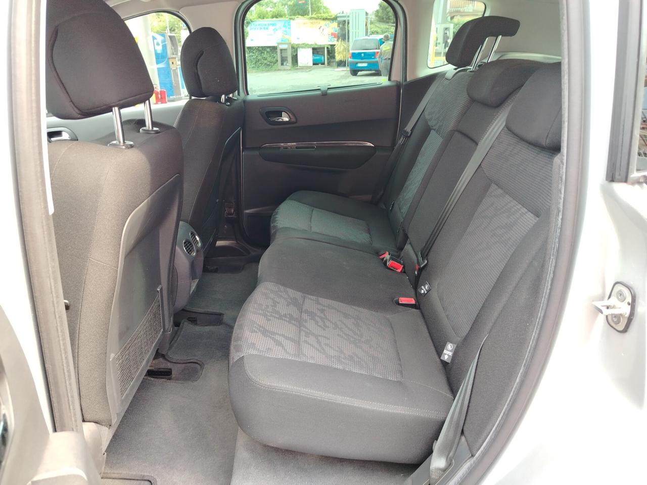 Peugeot 3008 1.6 THP 156CV Outdoor