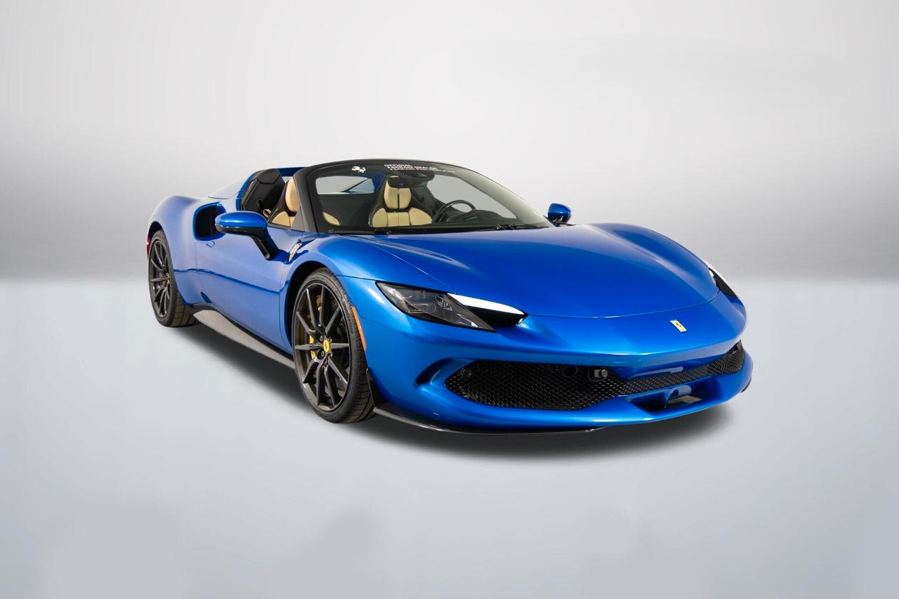 Ferrari 296 GTS NOLEGGIO LUNGO TERMINE - LEASING FULL INCLUSIVE