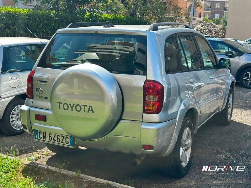 Toyota RAV4 RAV4 2.0 Tdi D-4D cat 5 porte