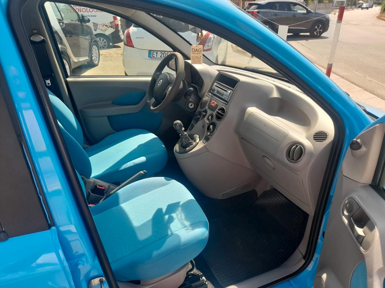 Fiat Panda 1.2cc benzina 12 mesi garanzia-2005
