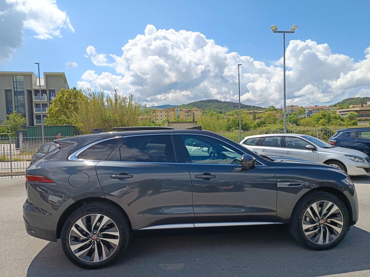 Jaguar F-Pace 2.0 D i4 MHEV 204 CV AWD aut. HSE