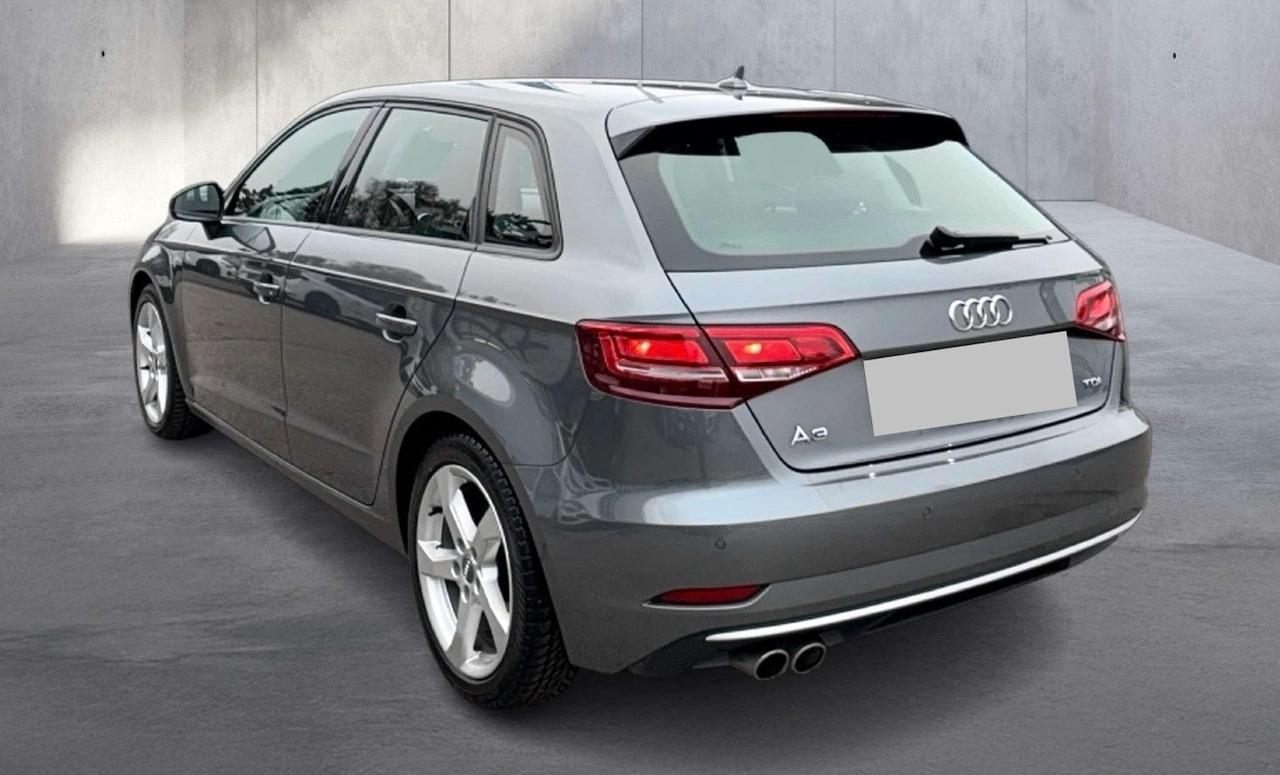 AUDI A3 Sportback 1.6 Tdi SPORT - Led Navi 17