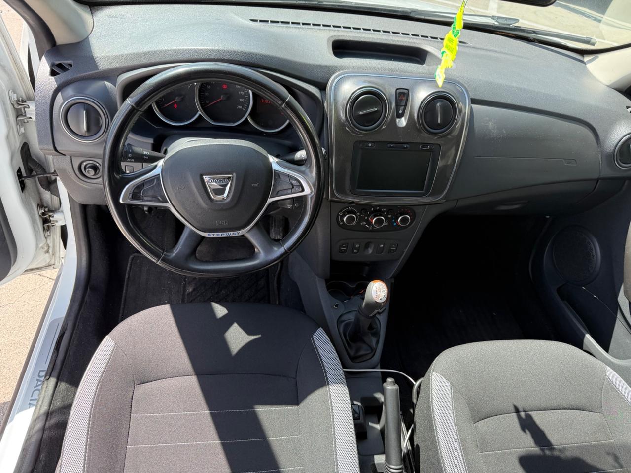 Dacia Logan MCV Stepway 1.5 Blue dCi 95CV Start&Stop
