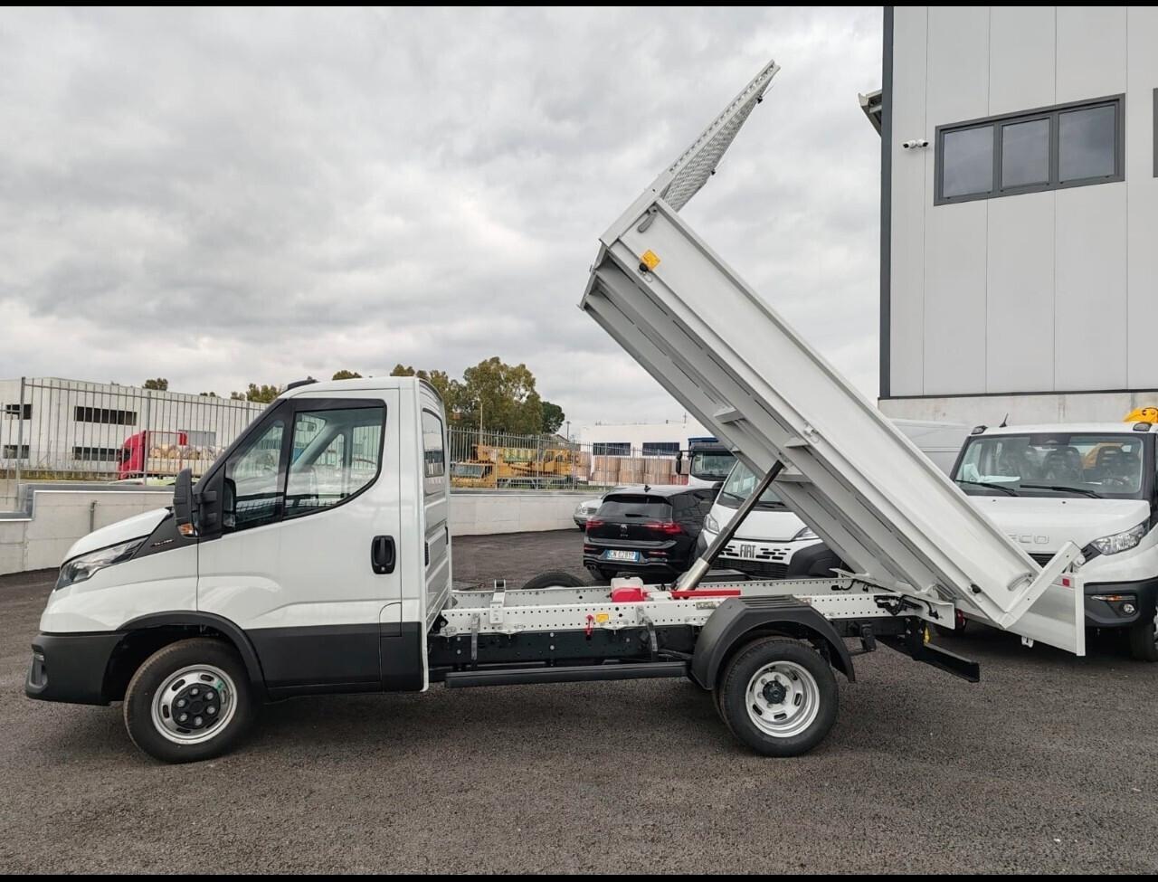 NUOVO - IVECO Daily 35-160 RIBALTABILE