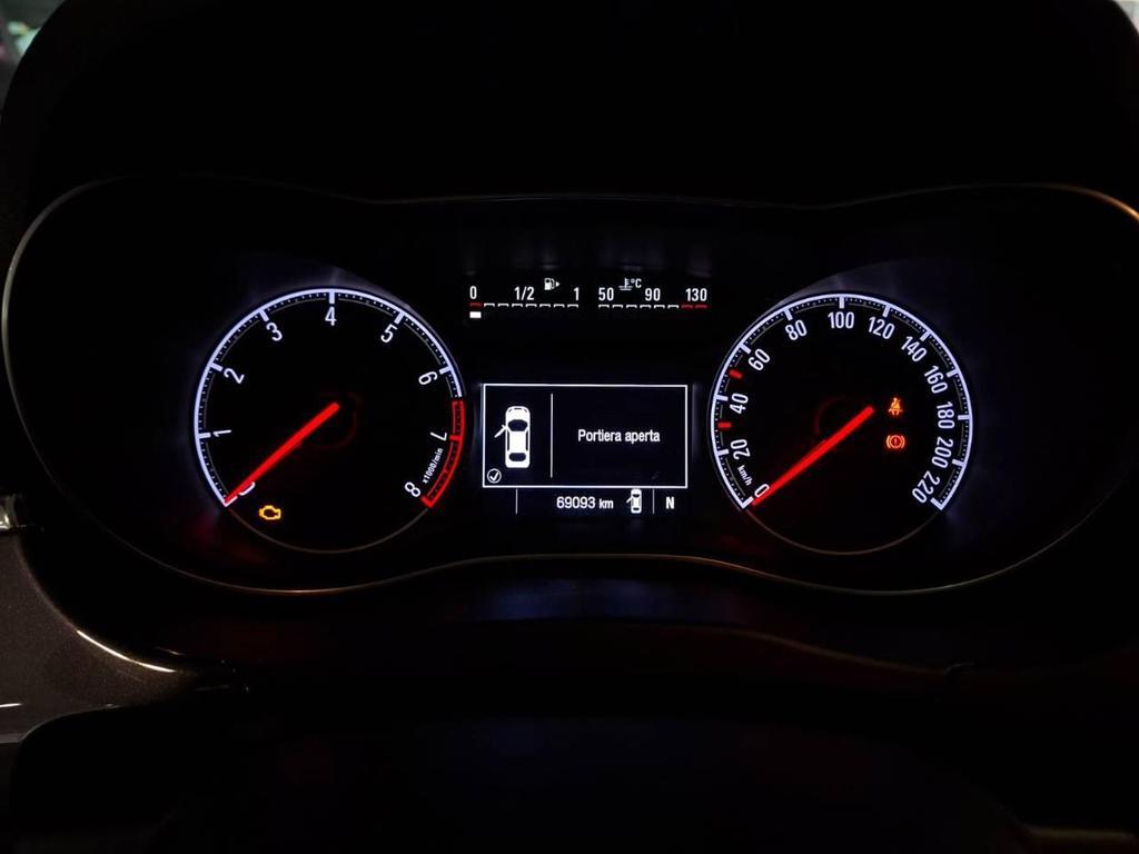 Opel Corsa 5 Porte 1.4 Cosmo MTA